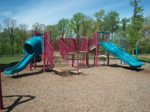 Woodland School, Warren, NJ - Your complete guide to NJ Playgrounds