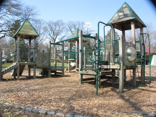 Orchard Park Maplewood nj « Your complete guide to NJ Playgrounds