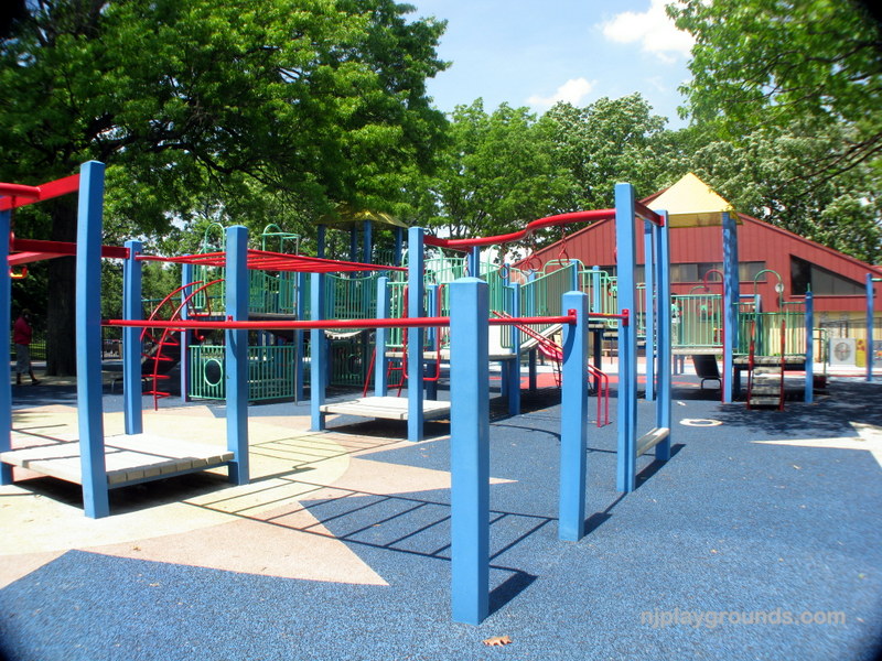 Weequahic Park Newark NJ - Your complete guide to NJ Playgrounds